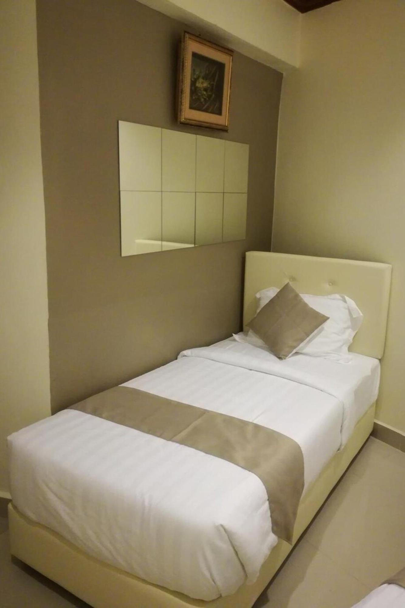 Alsafina Kijal Beach Resort & Restaurant Bagian luar foto