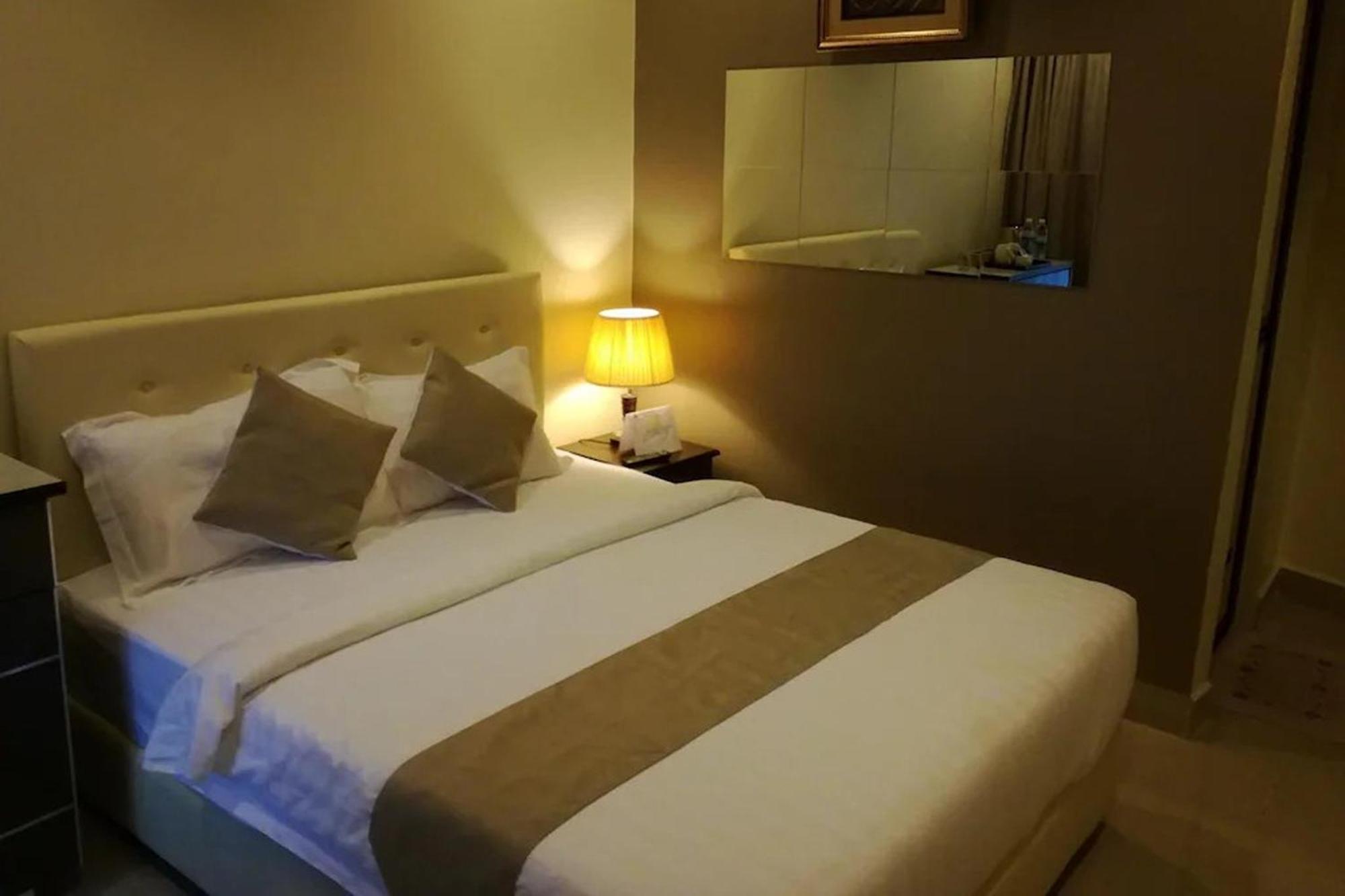 Alsafina Kijal Beach Resort & Restaurant Bagian luar foto