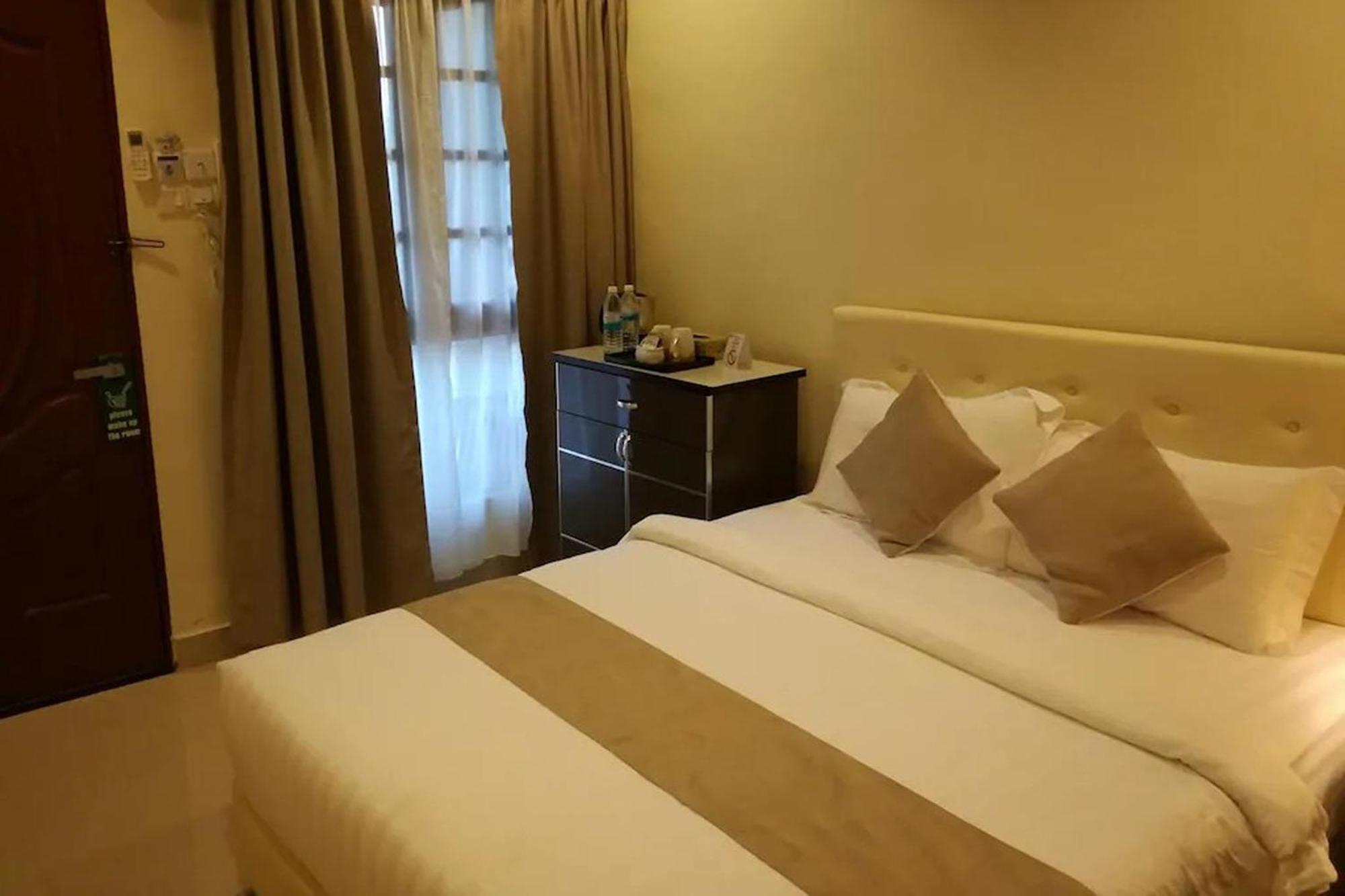 Alsafina Kijal Beach Resort & Restaurant Bagian luar foto