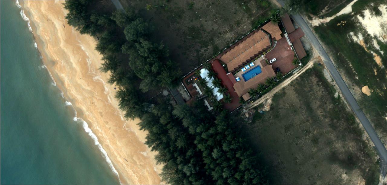 Alsafina Kijal Beach Resort & Restaurant Bagian luar foto